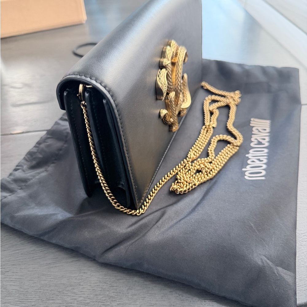 Roberto Cavalli Black Clutch with Gold Chain - Picture 2 of 5